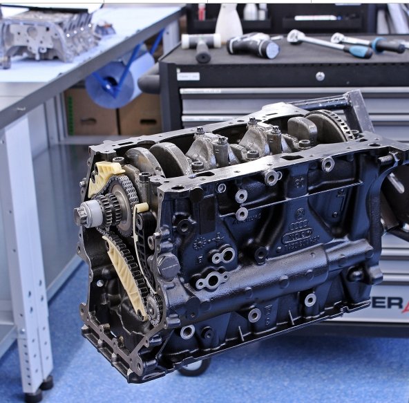 Motorüberholung / Instandsetzung 2,0 TSI / TFSI CFKA (EA888 Gen2) Austauschmotor-Motorüberholung-MIK Motoren